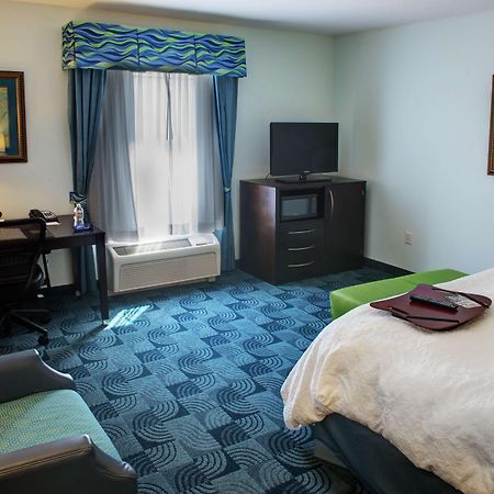 Hampton Inn And Suites Dallas/Lewisville-Vista Ridge Mall Екстериор снимка