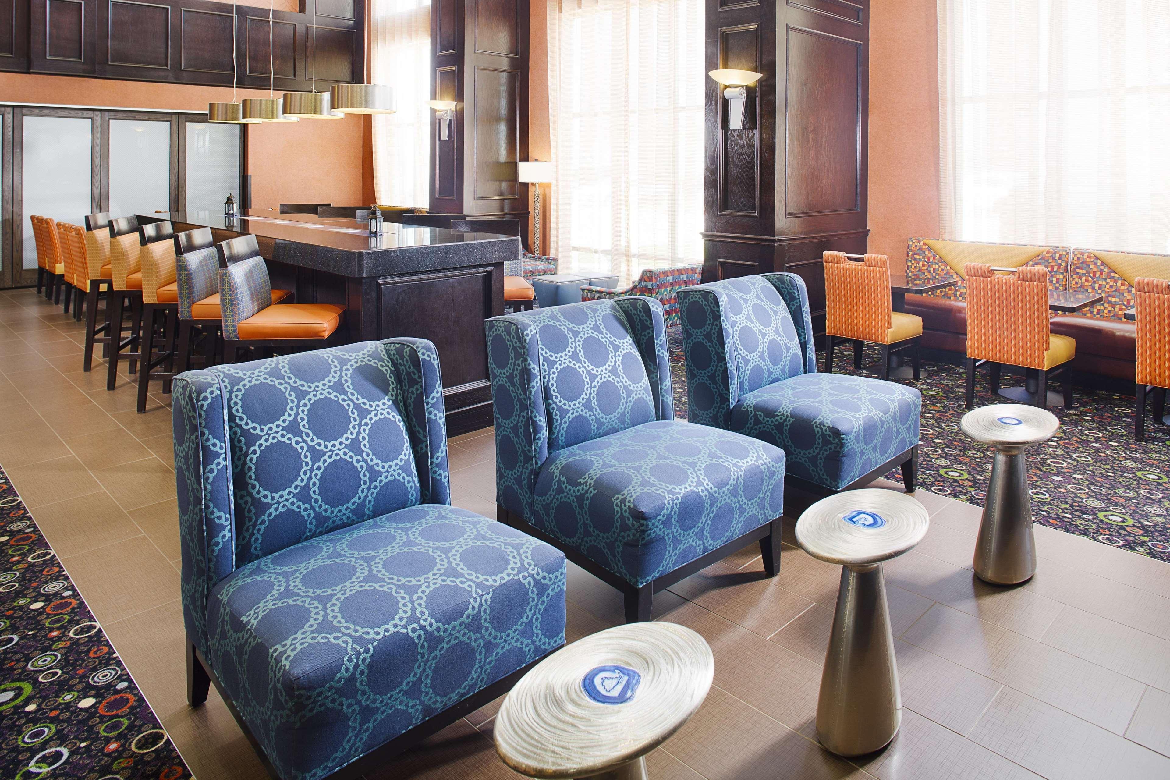 Hampton Inn And Suites Dallas/Lewisville-Vista Ridge Mall Екстериор снимка