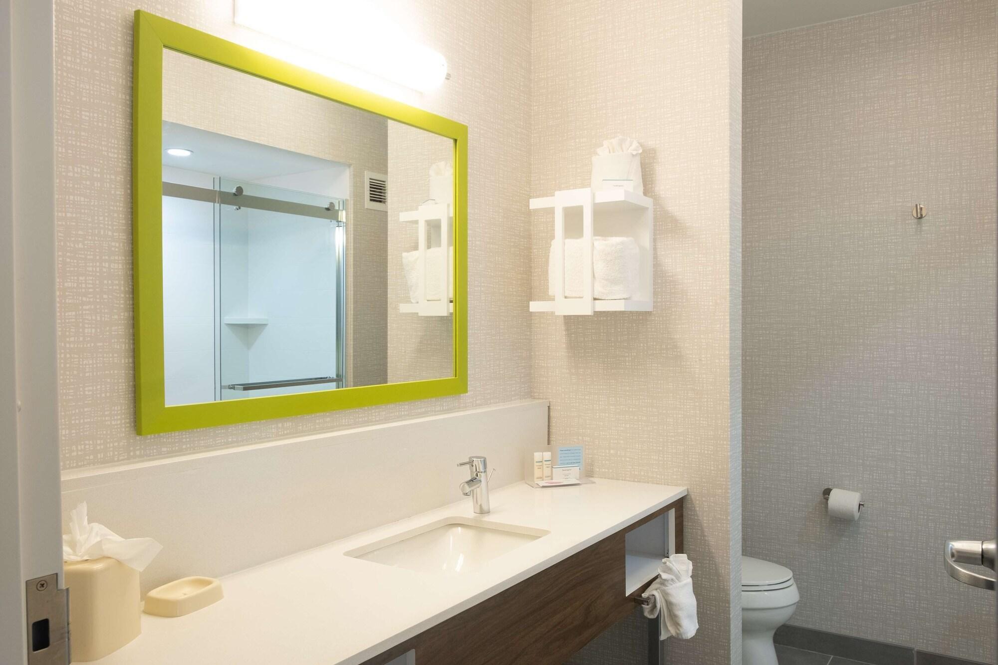 Hampton Inn And Suites Dallas/Lewisville-Vista Ridge Mall Екстериор снимка