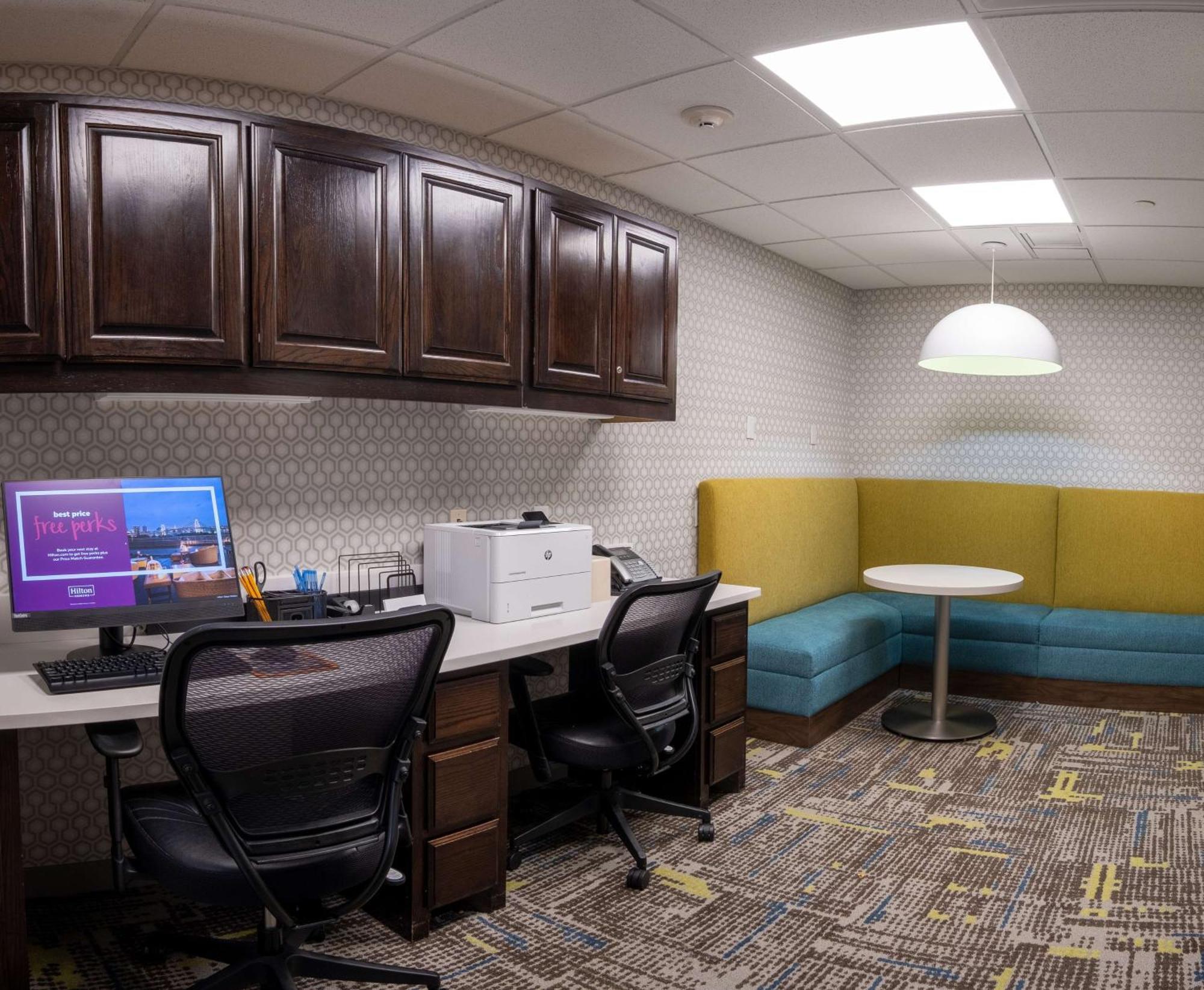 Hampton Inn And Suites Dallas/Lewisville-Vista Ridge Mall Екстериор снимка
