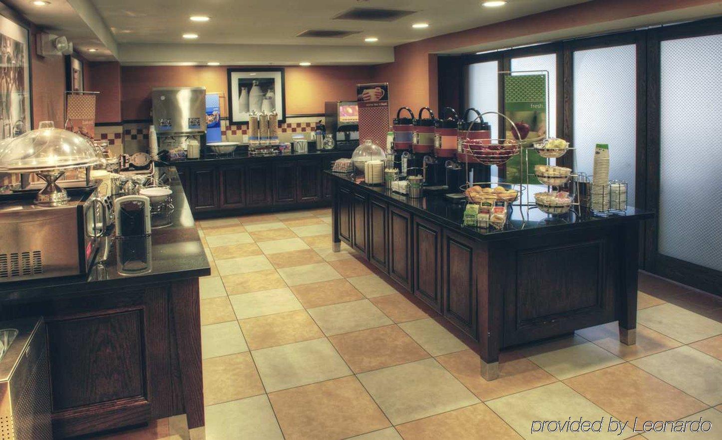 Hampton Inn And Suites Dallas/Lewisville-Vista Ridge Mall Ресторант снимка